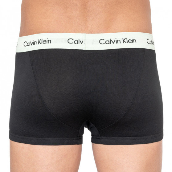 3PACK Calvin Klein miesten bokserit mustat (U2664G-FZH)