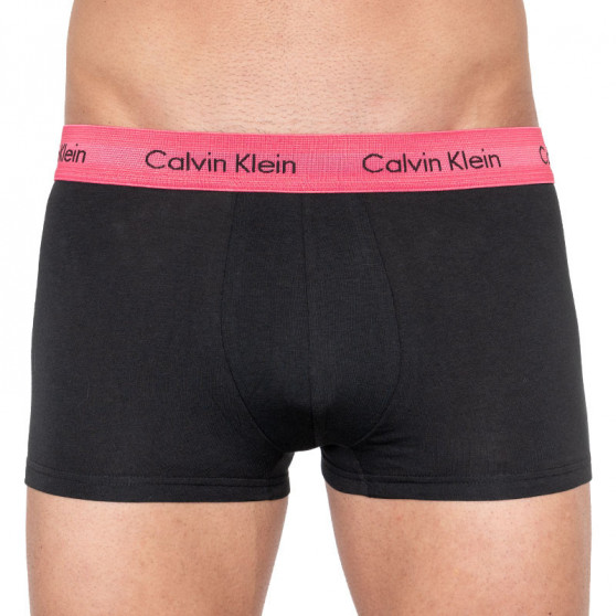 3PACK Calvin Klein miesten bokserit mustat (U2664G-FZH)