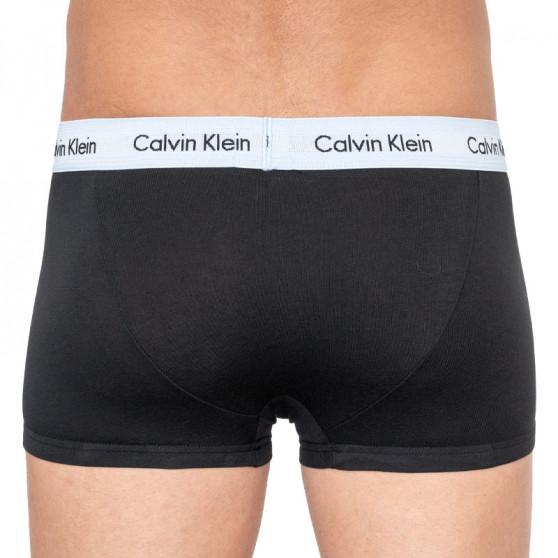 3PACK Calvin Klein miesten bokserit mustat (U2664G-FZH)