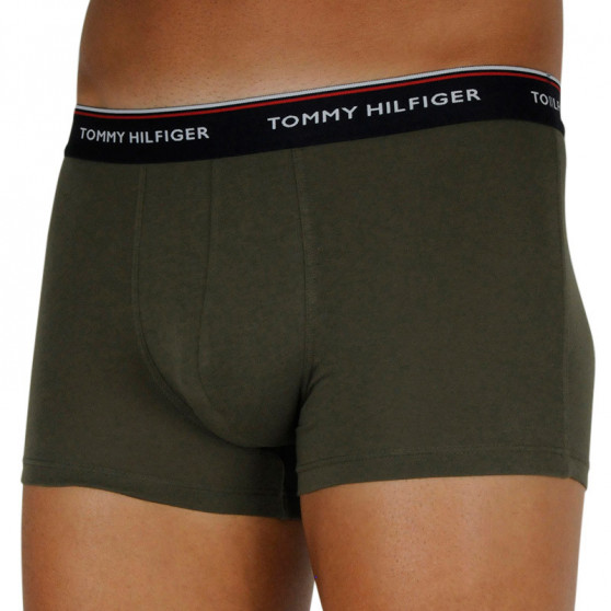 3PACK Tommy Hilfiger miesten bokserit moniväriset shortsit moniväriset (1U87903842 0V0)