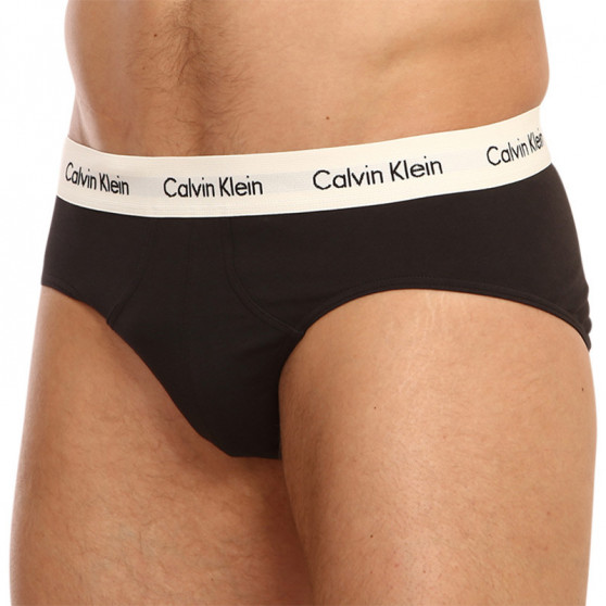 3PACK Calvin Klein miesten alushousut musta (U2661G-1UV)