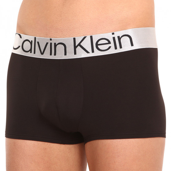 3PACK Calvin Klein miesten bokserit mustat (NB3074A-7V1)