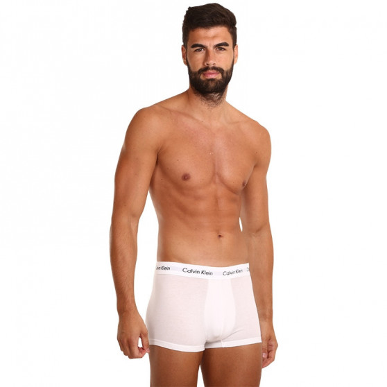 3PACK Calvin Klein miesten bokserit valkoiset (U2664G-100)