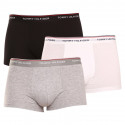 3PACK Tommy Hilfiger miesten bokserit moniväriset shortsit moniväriset (1U87903841 004)