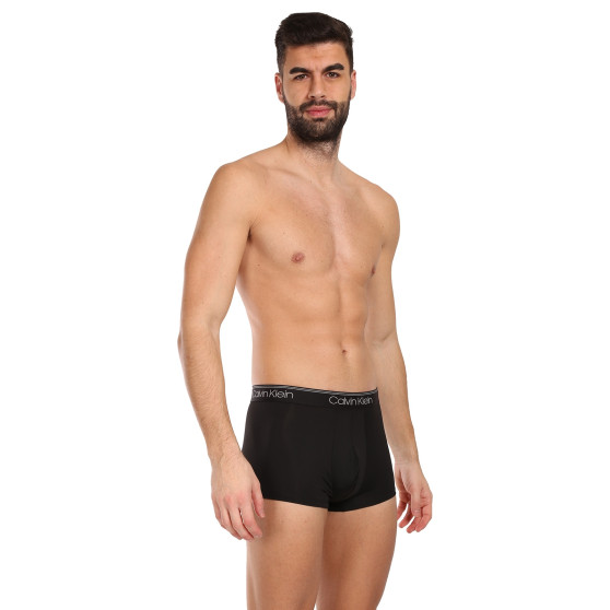 3PACK Calvin Klein miesten bokserit mustat (NB2569A-UB1)