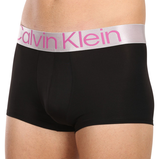 3PACK Calvin Klein miesten bokserit mustat (NB3074A-MHQ)