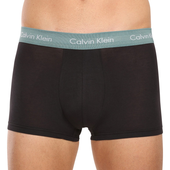 7PACK Calvin Klein miesten bokserit mustat (NB3887A-MEW)