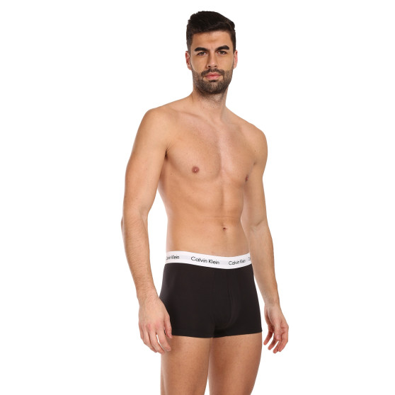 3PACK Calvin Klein miesten bokserit mustat (U2664G-001)