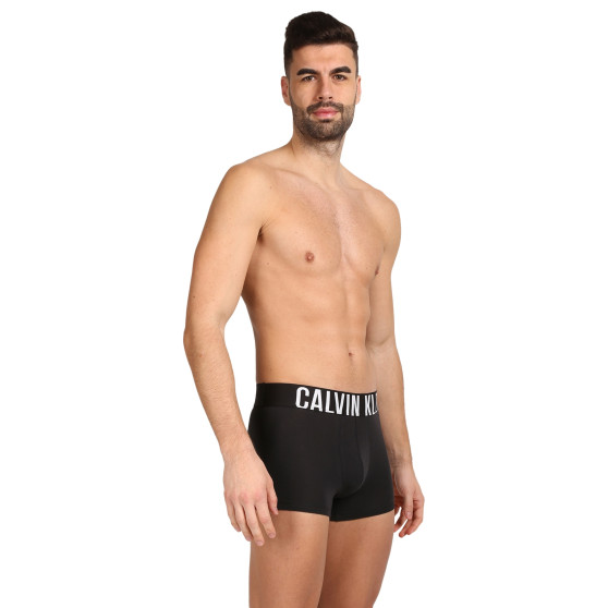 3PACK Calvin Klein miesten bokserit mustat (NB3608A-UB1)