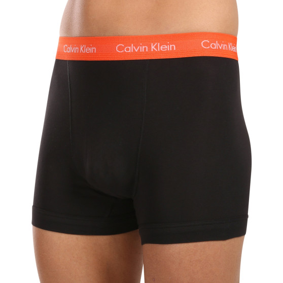 3PACK Calvin Klein miesten bokserit mustat (U2662G-MWR)