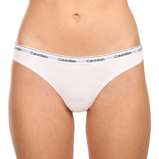 3PACK Calvin Klein naisten stringit valkoinen (QD5209E-100)