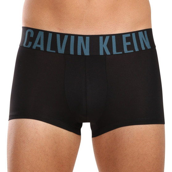 3PACK Calvin Klein miesten bokserit mustat (NB3611A-Q1L)