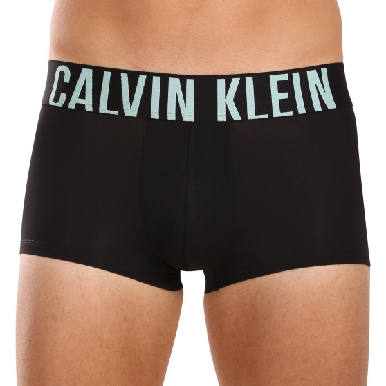 3PACK Calvin Klein miesten bokserit mustat (NB3611A-Q1L)