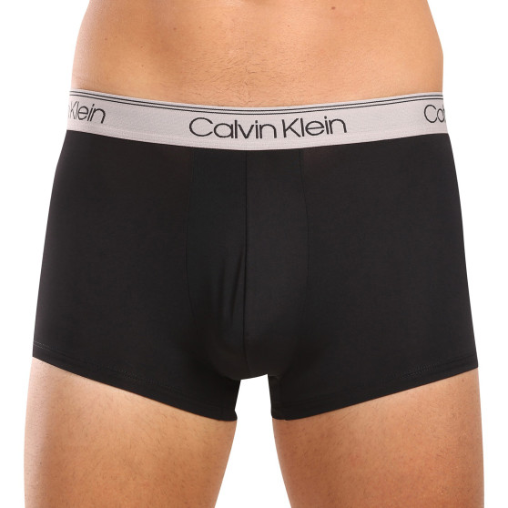 3PACK Calvin Klein miesten bokserit mustat (NB2569A-Q7E)